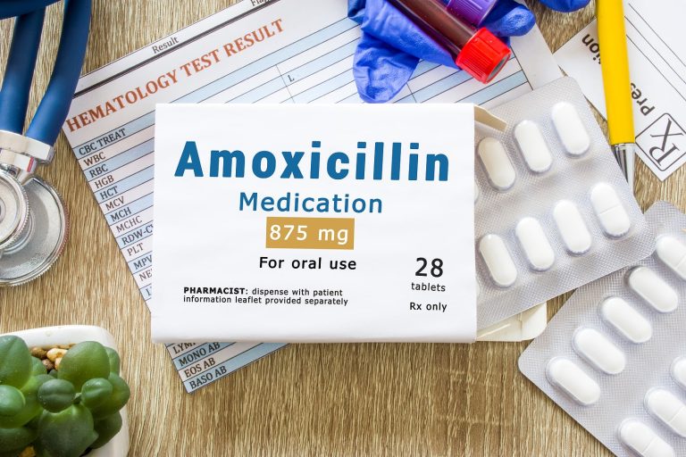 Amoxicillin for Dental Abscess: How It Works & When To Use It